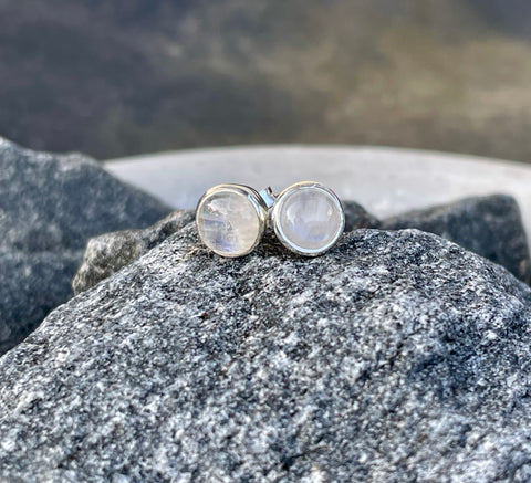 These Sterling Silver Rainbow Moonstone Stud Earrings are ideal for individuals who appreciate elegant, understated jewelry with natural gemstones. They appeal to those who value timeless designs with a touch of magic from the iridescence of moonstone. These earrings are perfect for anyone seeking a versatile and sophisticated piece that can be worn daily or for special occasions.