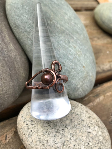 Metallic Brown Pearl and Copper Ring - size 9