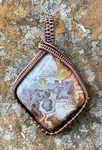 Tumbled Lace Agate Pendant in Copper