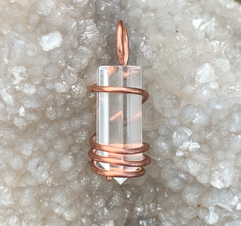 Quartz Crystal Point Pendant in Copper