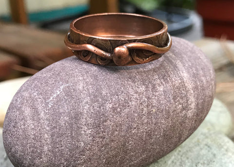 Large Copper Etched Ring - size 17