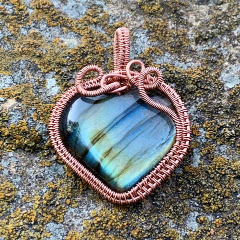 Striking Labradorite Heart Pendant in wire wrapped copper.